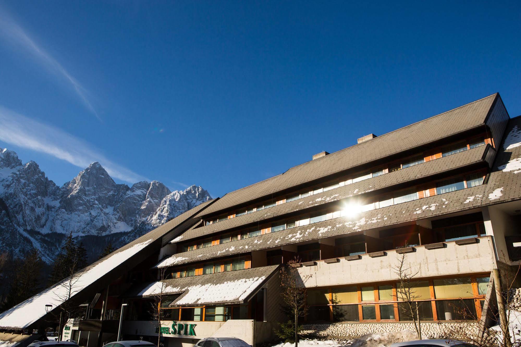 Hotel Spik Краньска Гора Экстерьер фото